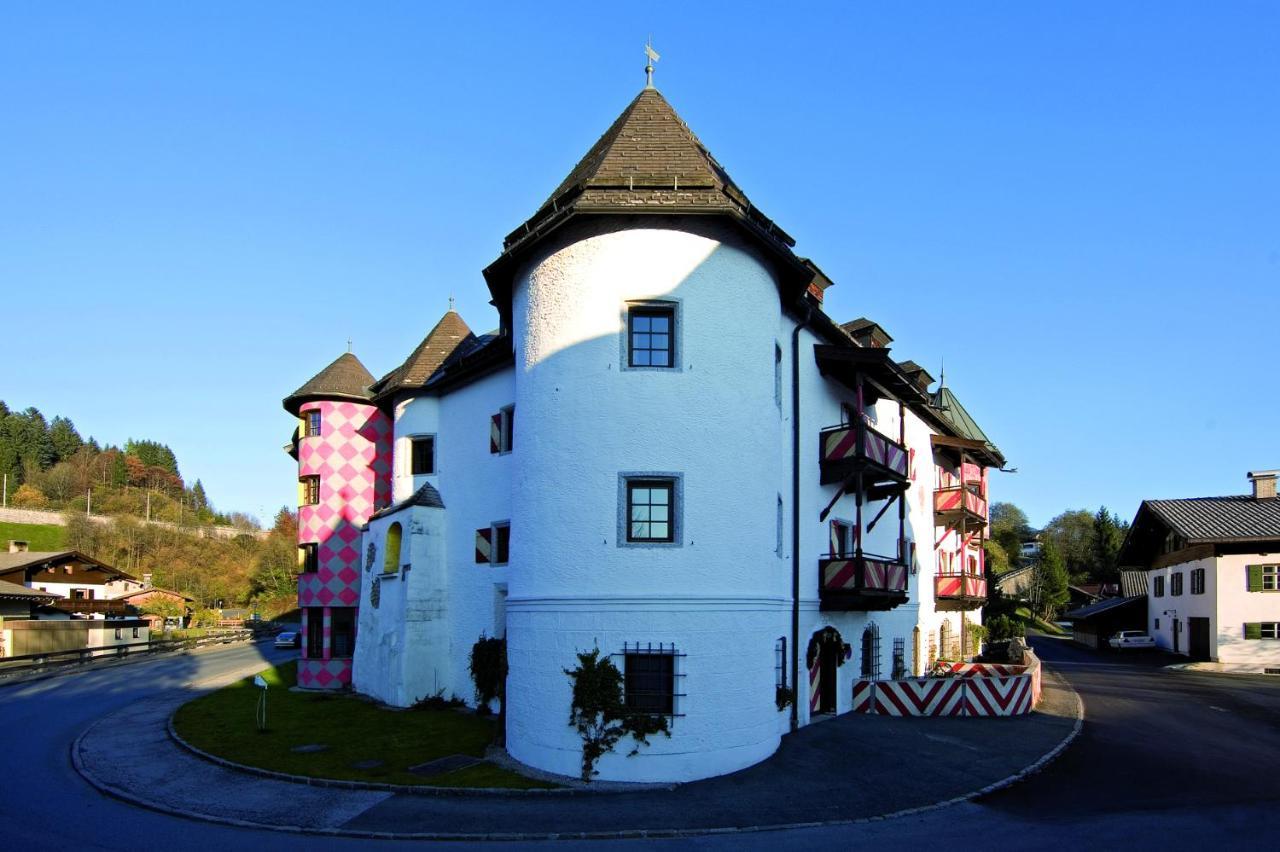 Family Hotel Schloss Rosenegg Файбербрун Екстериор снимка